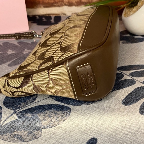 Coach VTG❤️🔥 Demi Hampton Shoulder Bag D2J-6094 - Picture 4 of 9